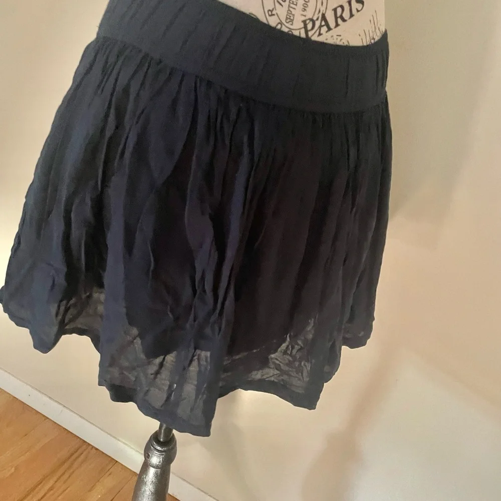 Abercrombie & Fitch Dark Blue Mini Skirt With Moose Womens Size S-M Stretchy - Picture 2 of 5